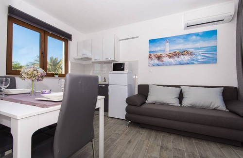 Veliki Drvenik Apartment | 35 m² Apartment ∙ 1 bedroom ∙ 4 guests