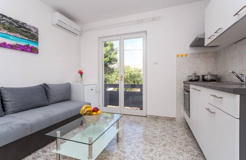Baska Apartment | 35 m² Apartment ∙ 1 bedroom ∙ 3 guests