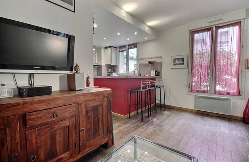 17th Arrondissement Apartment | 35 m² Apartment ∙ 1 bedroom ∙ 2 guests