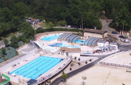 Monclar-de-Quercy Resort | 35 m² Resort ∙ 2 bedrooms ∙ 6 guests