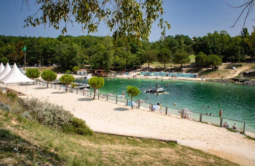 Monclar-de-Quercy Resort | 35 m² Resort ∙ 2 bedrooms ∙ 6 guests