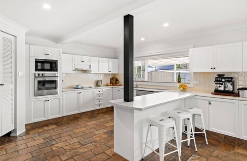 Vincentia House | 35 South - Pet Friendly