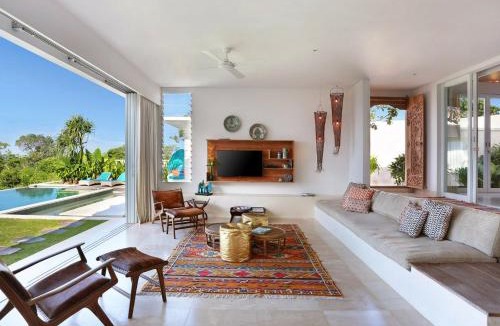 Jungut Batu Villa | 353 Degrees North