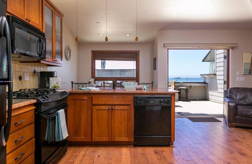 Avila Beach House | 358 Front Street