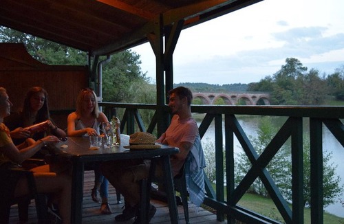 Boulogne-sur-Gesse Ski Chalet | 35m² Chalet with Terrace, 2 Bedrooms