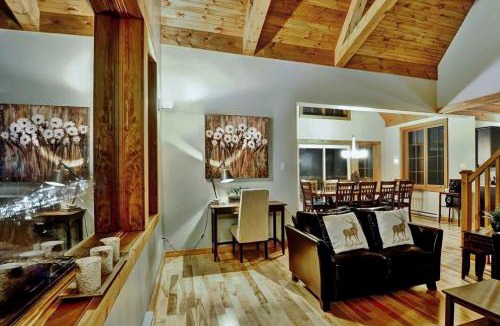 Stoneham Ski Chalet | 36- Chalet à louer à Stoneham