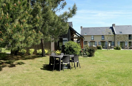 Cancale Apartment | 36 m² Apartment ∙ 2 bedrooms ∙ 6 guests