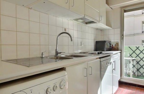 Arsenal Apartment | 36 m² Apartment ∙ 2 guests