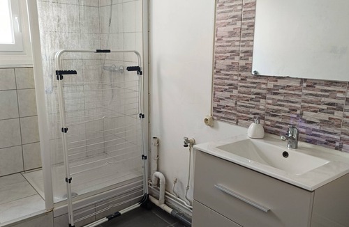 Neufchateau Apartment | 36 m² furnished apartment