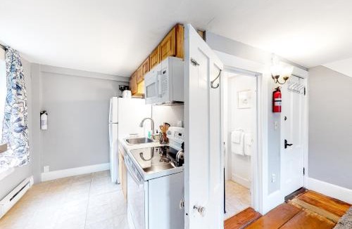 Castine Apartment | 36 Main Flat 4