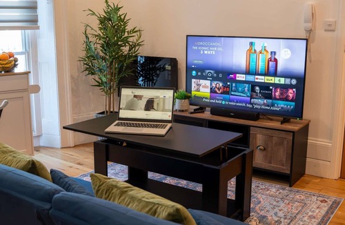 Reading City Centre Apartment | 36 Queens Road Garden