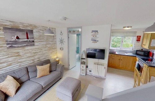 Saint Erth Praze Ski Chalet | 36 Strawberry Hill is a great base from which to explore West Cornwall