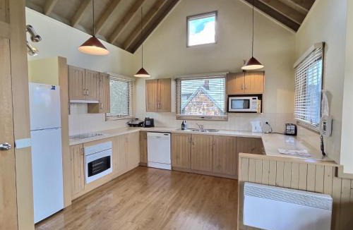 Dinner Plain Ski Chalet | 360 Degrees, alpine-getaways