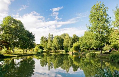 Vernioz RV Rental | 360 ft² Mobile home