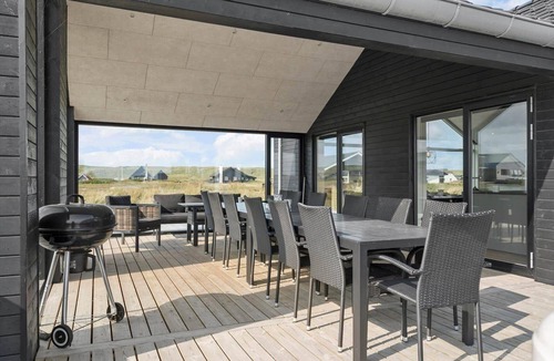 Vrist Strand House | 360 Harboøre - Alkajavej 11