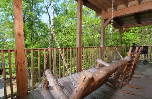 Smoky Mountains Ski Chalet | #3690 Bear Creek Lodge
