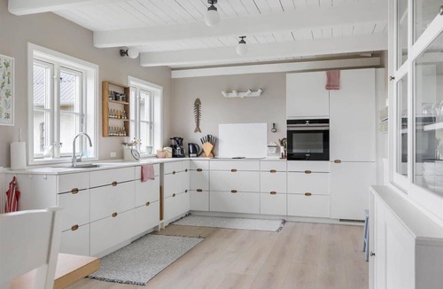 Pedersker House | 3697 Aakirkeby - Sandvejen 3