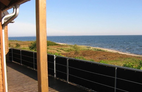 Nykobing Mors Cottage | 37 m2. 37 m2 1st row lovely house facing and with fantastic view over Limfiord