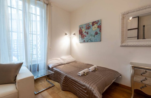 Arsenal Apartment | 37 m² Apartment ∙ 2 guests