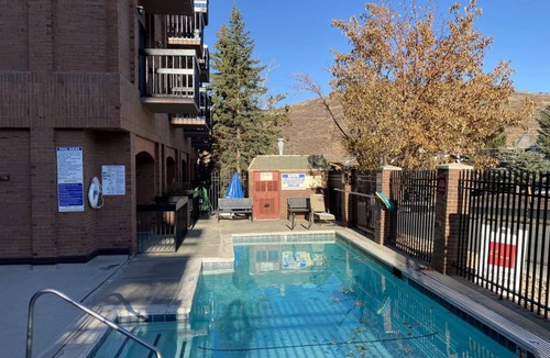 North Park City Condo | 37 m² Condo ∙ 1 bedroom ∙ 4 guests