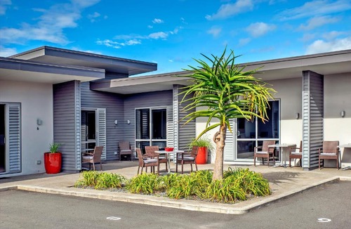 Whakatane Hotel | 37 The Landing Motel