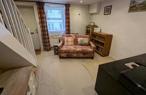 Faringdon Bed & Breakfast | 38, Ferndale Street