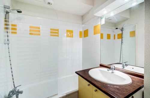 Bagneres-de-Luchon Apartment | 38 m² Apartment ∙ 1 bedroom ∙ 5 guests
