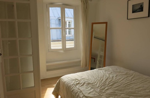 6th Arrondissement Apartment | 38 m² Apartment ∙ 1 bedroom ∙ 2 guests