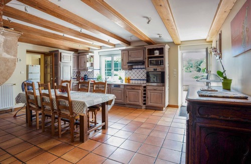 Mereville House | 380 m² House ∙ 8 bedrooms ∙ 15 guests