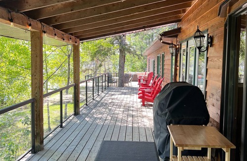 Kenora Cottage | 3800 sq.ft. Lakefront Home on Black Sturgeon