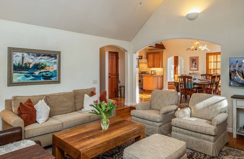 Northeast Carmel House | 3802 Lobos Cottage ~ Quiet Area, Walk Everywhere