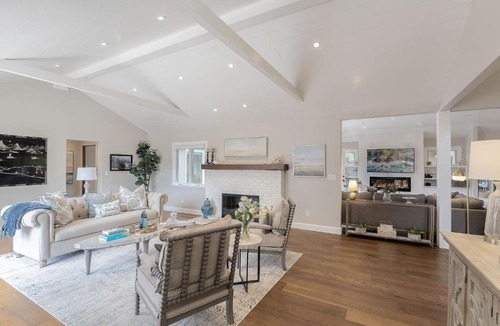 Hatton Fields House | 3888 Seas the Day home