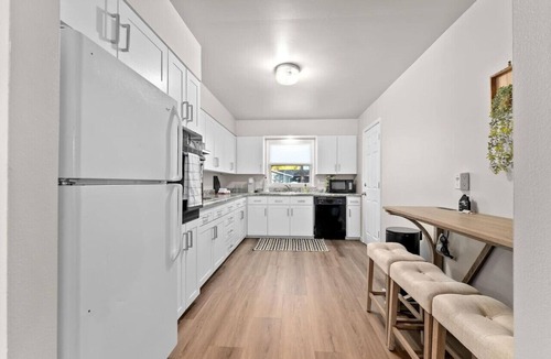 Sioux Falls House | 38th Street Retreat | Close to Central Sioux Falls
