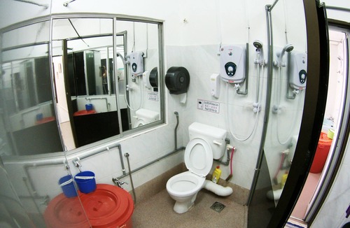 Taman Kota Laksamana House | 39 Guest House