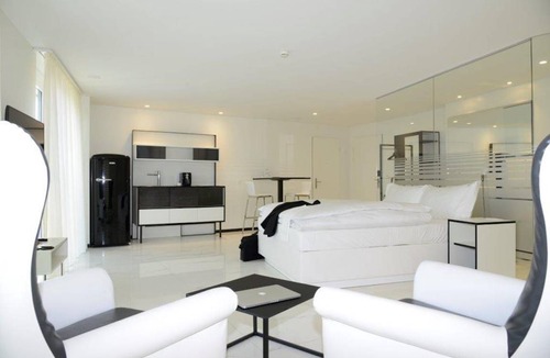 Regensdorf Other | 39 m² Accommodation ∙ 1 bedroom ∙ 2 guests