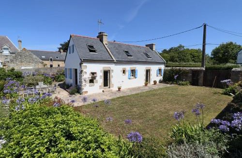 Primelin House | 391-Authentique penty, vue mer, proche plage