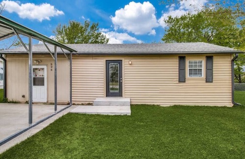 Gordonville House | 3B in Quiet Country close to Fishing and Megastar