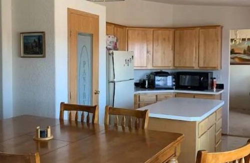 Goldendale House | 3B2B in Goldendale