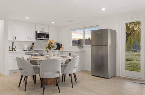 Bremerton House | 3B2B Lower Unit Amazing Oceanfront & Rainier Views