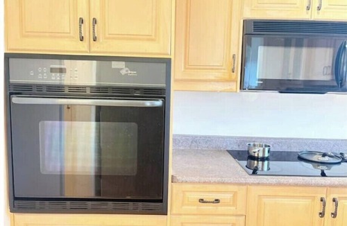 Victoria Village House | 3B3BOnly 5mins to DonMills &Wynford Dr TTCStation
