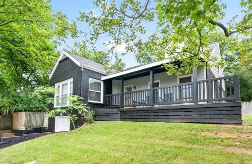 Springfield House | 3BD 102 Madison Ter