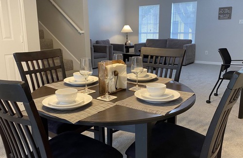 Pasadena Condo | 3BD/2.5 Bath Condo Houston Area