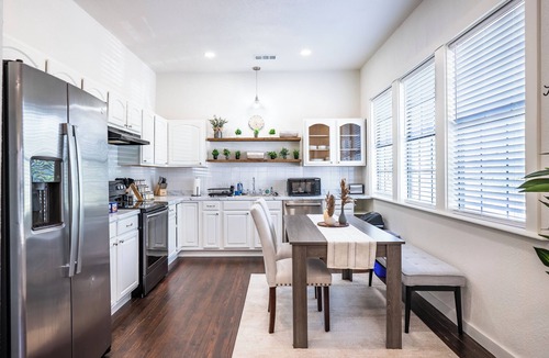 Greenville House | 3BD/2BA Dedicated Workspace, King Bed, Pets Welcome