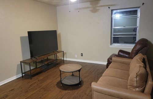 DeSoto House | 3BD/2BA, King Bed, Dedicated Workspace, Pets Ok