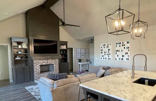 Lubbock House | 3BD ☆ 2BA New Home w/Full Kitchen & Outdoor Patio☀