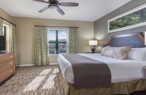 Sevierville Resort | 3BD/2Bath - Smoky Mountains Retreat! Gorgeous Views, Pools, + More!