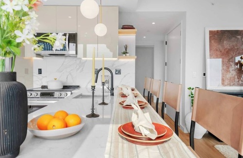 Greenpoint House | 3bd/3bath Penthouse with balcony