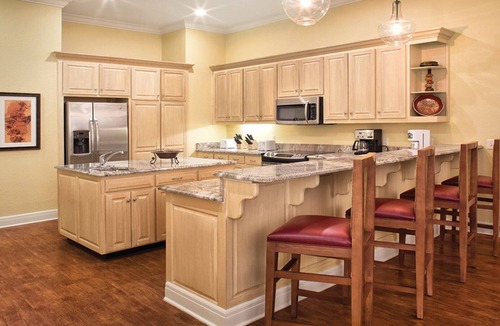 Table Rock Resort | 3BD Deluxe/Branson - w/Pools, BBQ, Game Room, Gym!