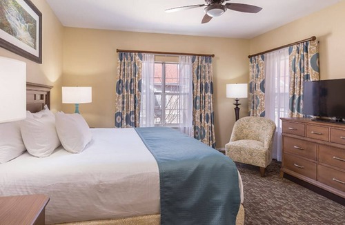 Table Rock Resort | 3BD Deluxe/Branson - w/Pools, BBQ, Game Room, Gym!