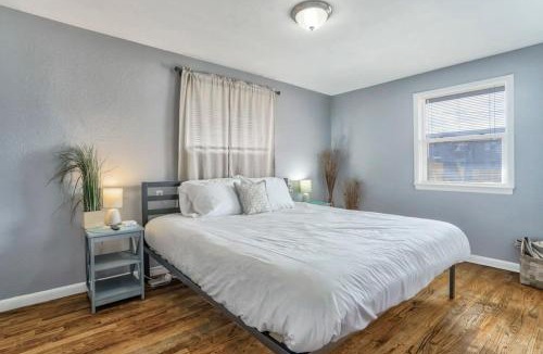 Southeast Colorado Springs House | 3BD Dog Friendly Mid-Term & Corporate Rental
